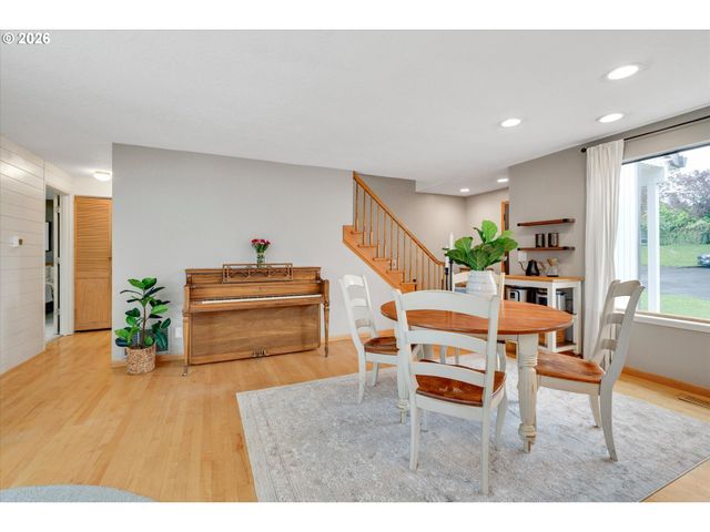 13615 Se 124TH Pl, Clackamas, OR 97015