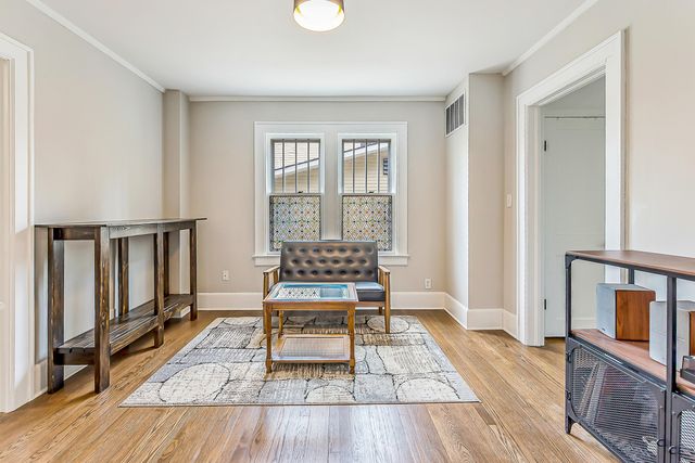 706 S 7th Street, Ann Arbor, MI 48103