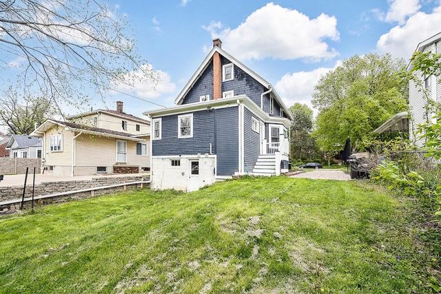 706 S 7th Street, Ann Arbor, MI 48103