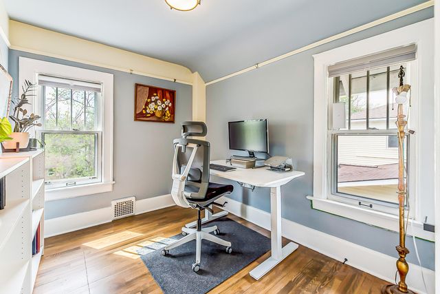 706 S 7th Street, Ann Arbor, MI 48103