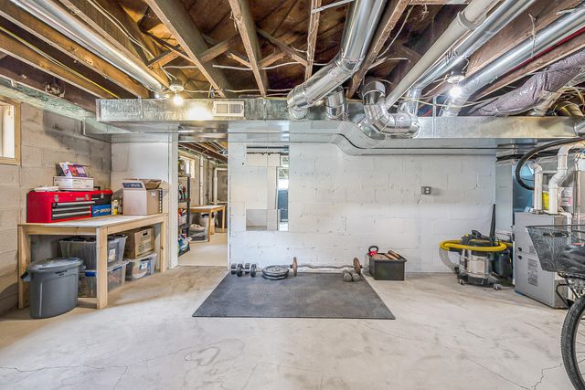 706 S 7th Street, Ann Arbor, MI 48103