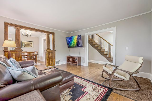 706 S 7th Street, Ann Arbor, MI 48103