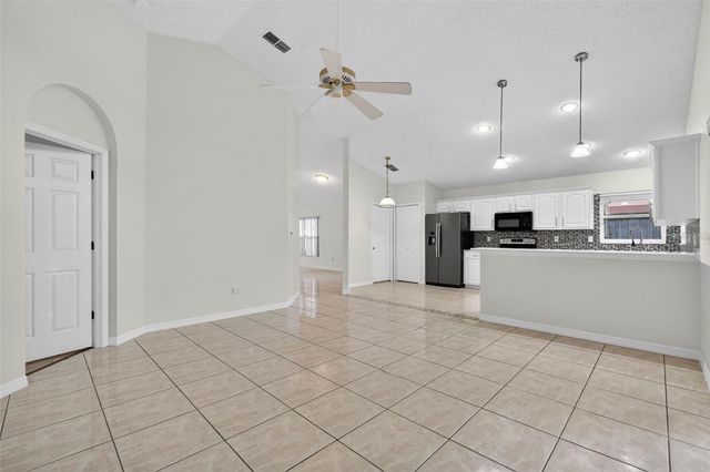 160 PRAIRIE DUNE WAY, Orlando, FL 32828