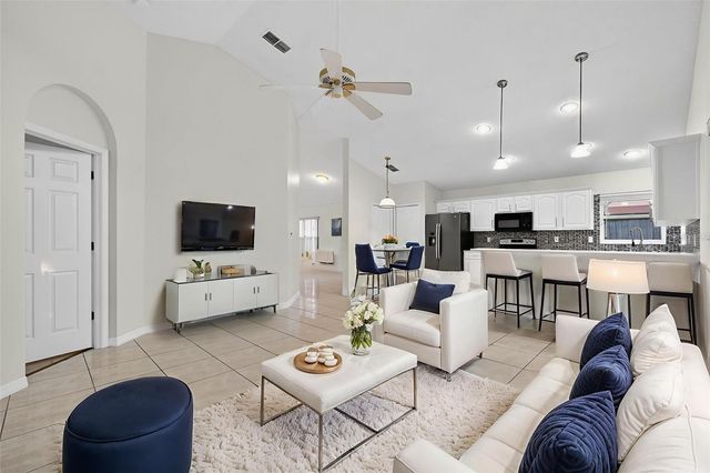 160 PRAIRIE DUNE WAY, Orlando, FL 32828