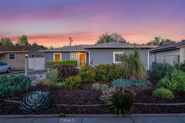 5832 Bevis Avenue, Van Nuys, CA 91411