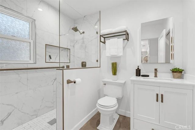 5832 Bevis Avenue, Van Nuys, CA 91411