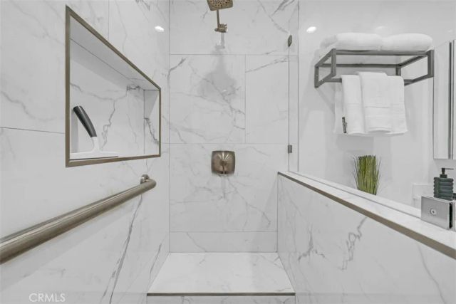 5832 Bevis Avenue, Van Nuys, CA 91411