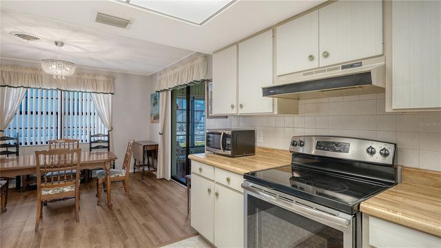 4250 SHAMROCK DRIVE, Venice, FL 34293