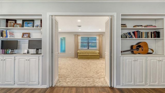 4250 SHAMROCK DRIVE, Venice, FL 34293