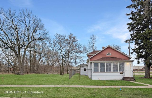 1621 Carroll Street Road, Saginaw, MI 48601