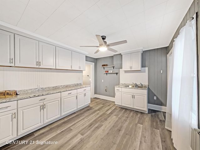 1621 Carroll Street Road, Saginaw, MI 48601