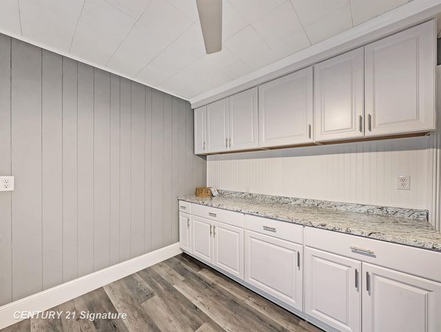 1621 Carroll Street Road, Saginaw, MI 48601