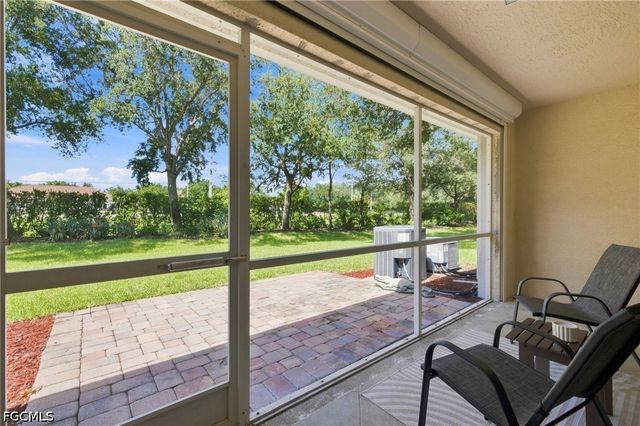 10088 Pacific Pines AVE, Fort Myers, FL 33966