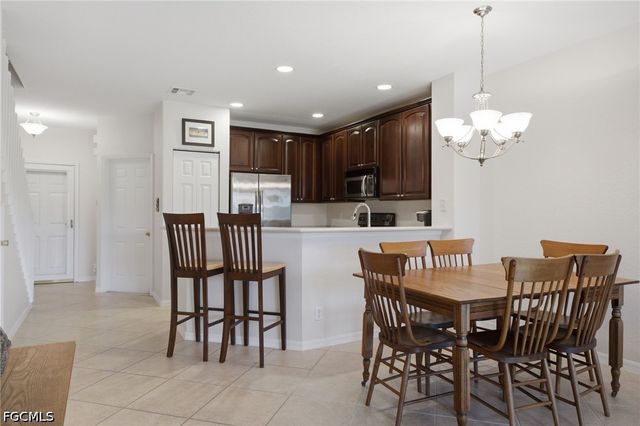 10088 Pacific Pines AVE, Fort Myers, FL 33966