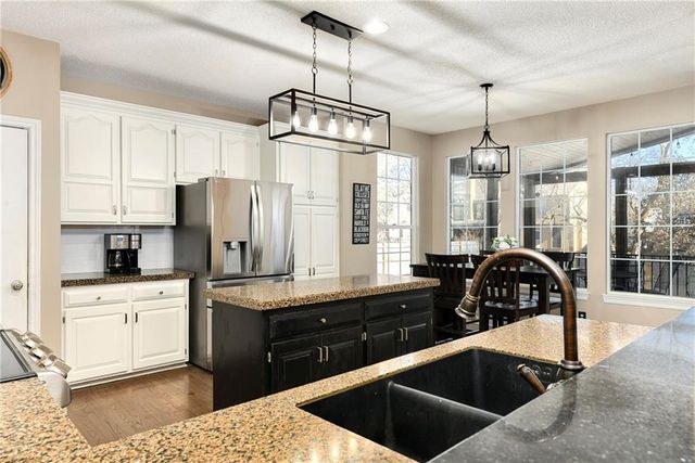 12741 S Hagan Street, Olathe, KS 66062