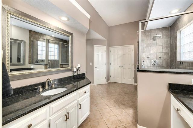 12741 S Hagan Street, Olathe, KS 66062