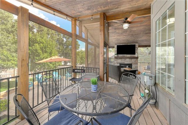 12741 S Hagan Street, Olathe, KS 66062