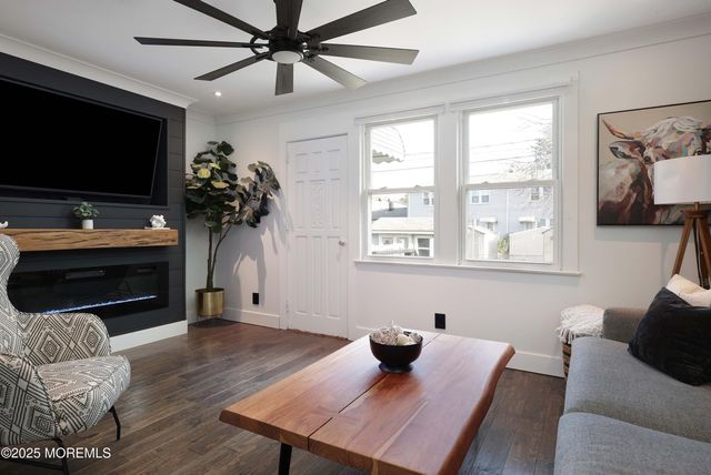 28 Belshaw Avenue, Shrewsbury Twp, NJ 07724