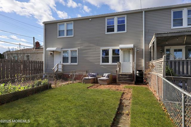 28 Belshaw Avenue, Shrewsbury Twp, NJ 07724