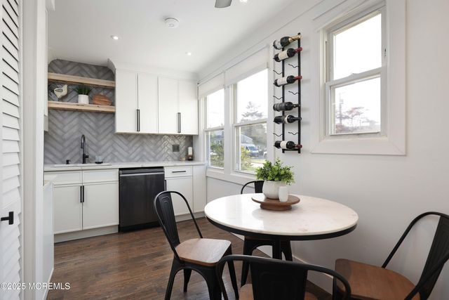 28 Belshaw Avenue, Shrewsbury Twp, NJ 07724