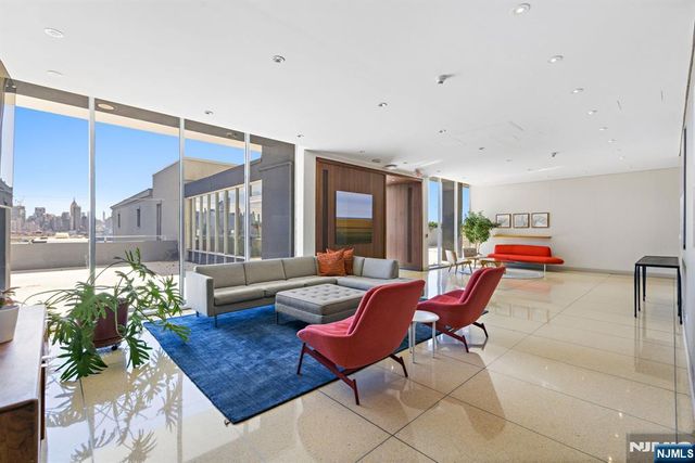 6050 E John F Kennedy Boulevard 20G, West New York, NJ 07093