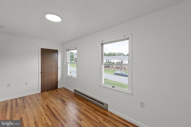 110 LAKERIDGE DR, Stephens City, VA 22655