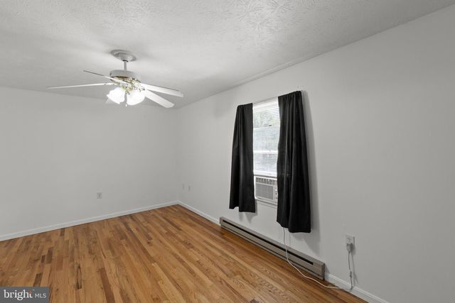110 LAKERIDGE DR, Stephens City, VA 22655
