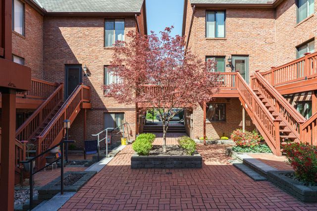 285 Lear Street, 4, Columbus, OH 43206