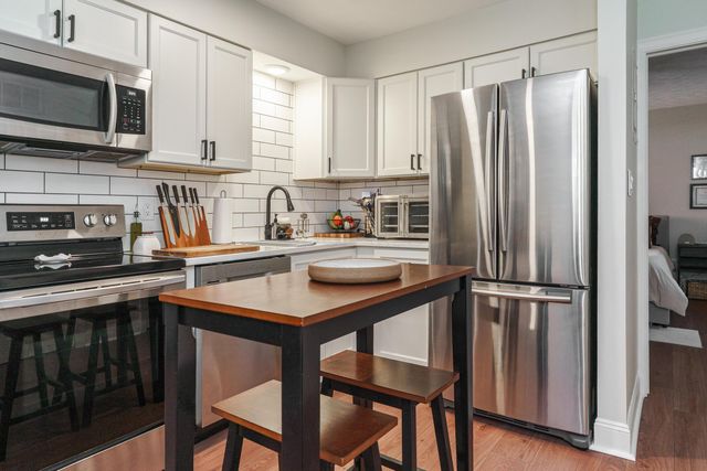 285 Lear Street, 4, Columbus, OH 43206