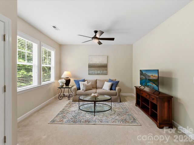 8611 Covedale Crossings Circle, Cornelius, NC 28031