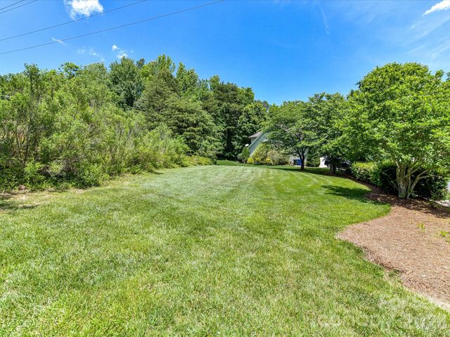 8611 Covedale Crossings Circle, Cornelius, NC 28031