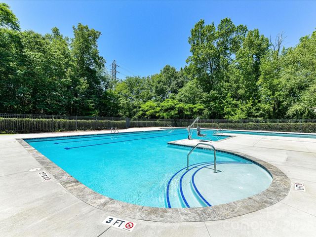 8611 Covedale Crossings Circle, Cornelius, NC 28031