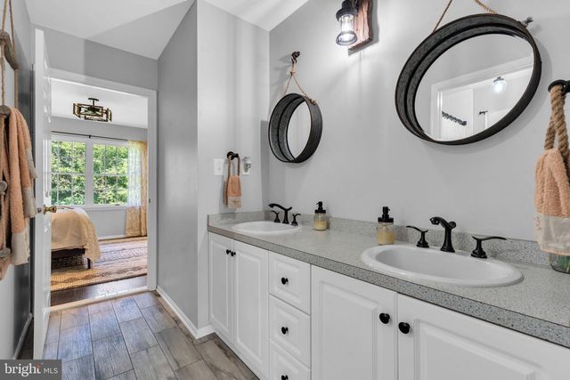 24 CARRIAGE WAY, Millstone Township, NJ 08510