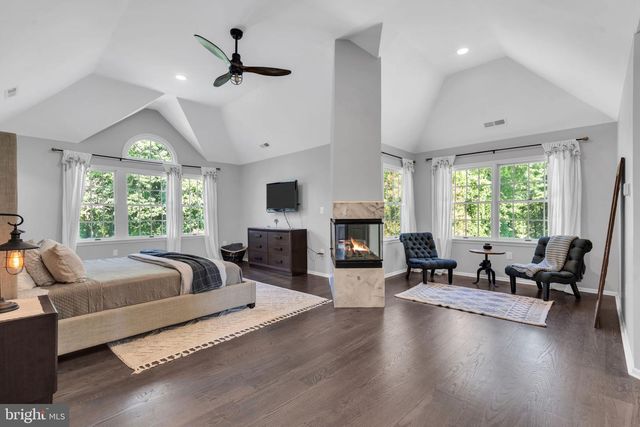 24 CARRIAGE WAY, Millstone Township, NJ 08510