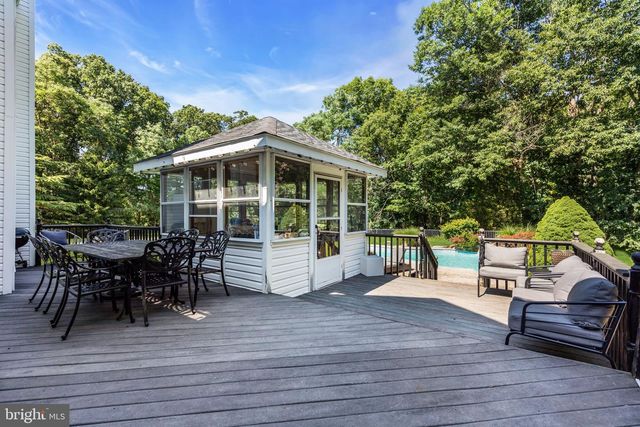 24 CARRIAGE WAY, Millstone Township, NJ 08510