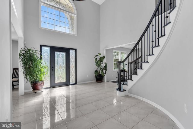 24 CARRIAGE WAY, Millstone Township, NJ 08510