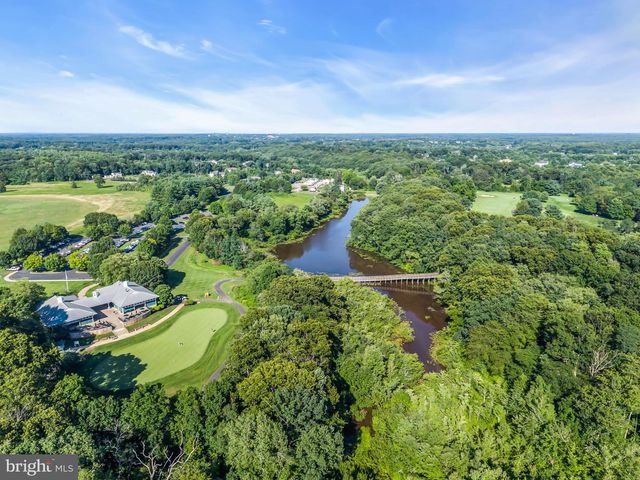 24 CARRIAGE WAY, Millstone Township, NJ 08510