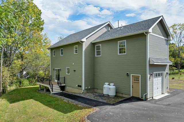1 Allen Lane, Durham, NH 03824