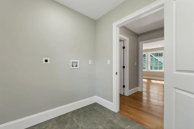 1 Allen Lane, Durham, NH 03824