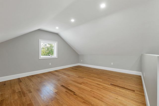 1 Allen Lane, Durham, NH 03824