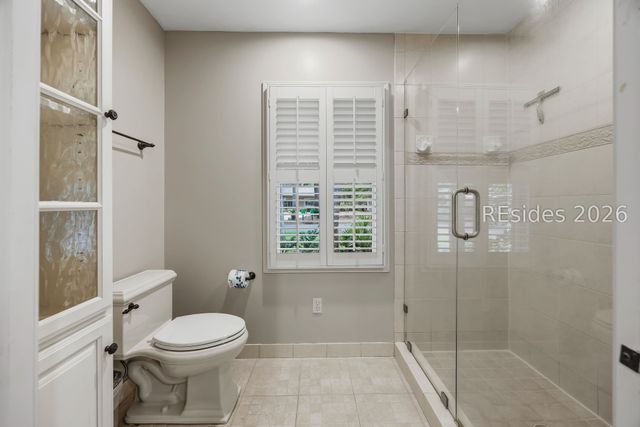 37 Woodbine Pl, Hilton Head Island, SC 29928