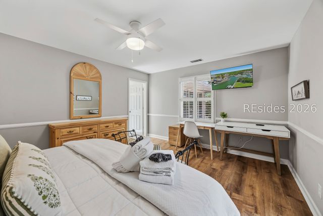 37 Woodbine Pl, Hilton Head Island, SC 29928