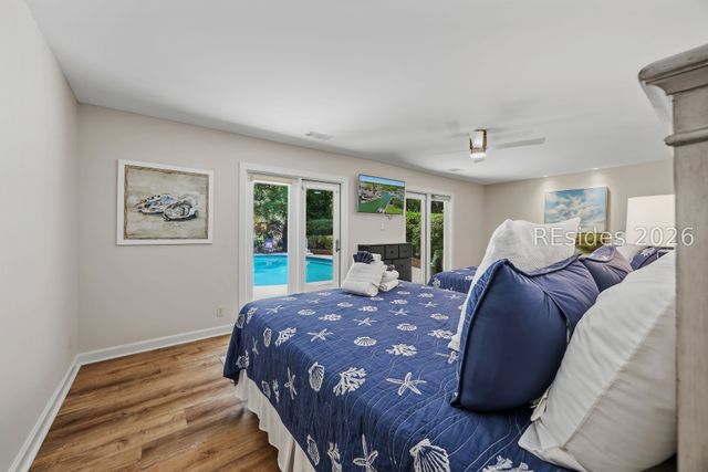 37 Woodbine Pl, Hilton Head Island, SC 29928