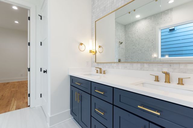 411 Achievement Dr, Nashville, TN 37209