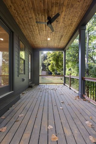 411 Achievement Dr, Nashville, TN 37209