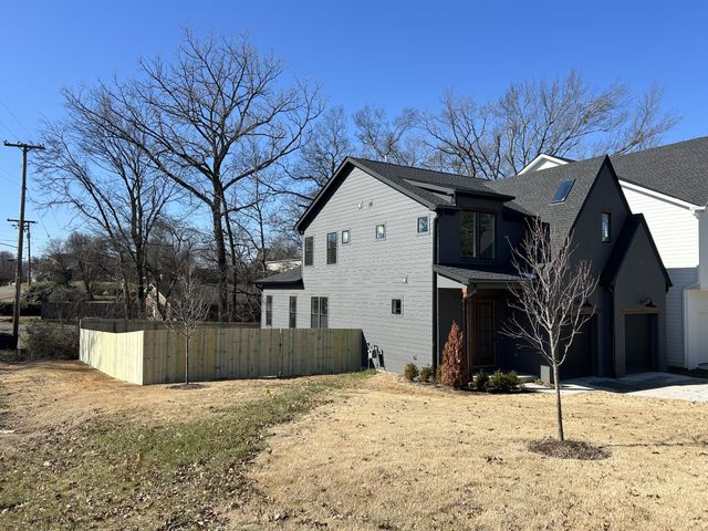 411 Achievement Dr, Nashville, TN 37209