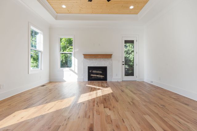 411 Achievement Dr, Nashville, TN 37209