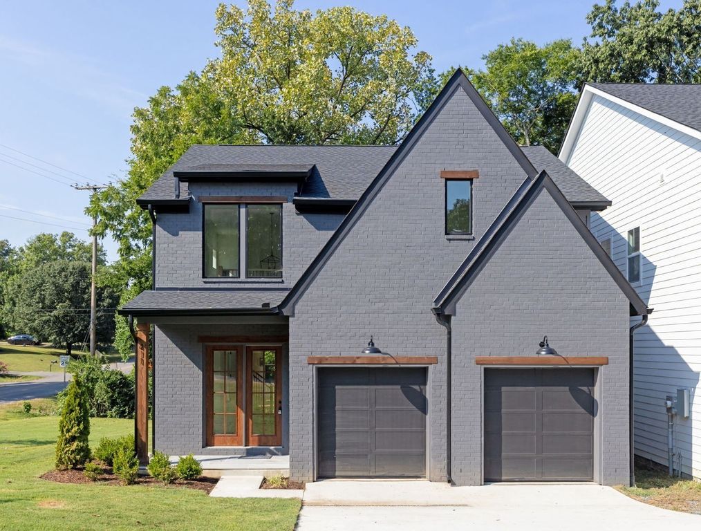 411 Achievement Dr, Nashville, TN 37209