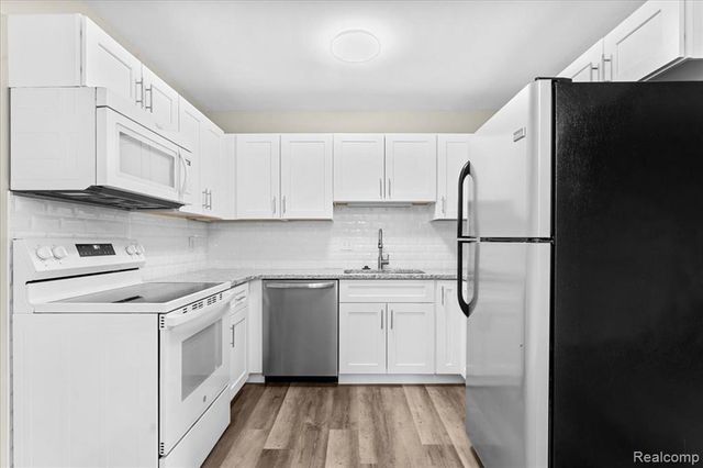 1545 Cherboneau 41, Detroit, MI 48207