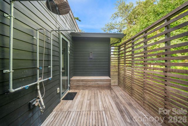 53 Buchanan Place, Asheville, NC 28801